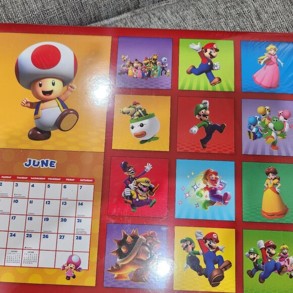 Super Mario Nintendo Calendar - Picture 2 of 3